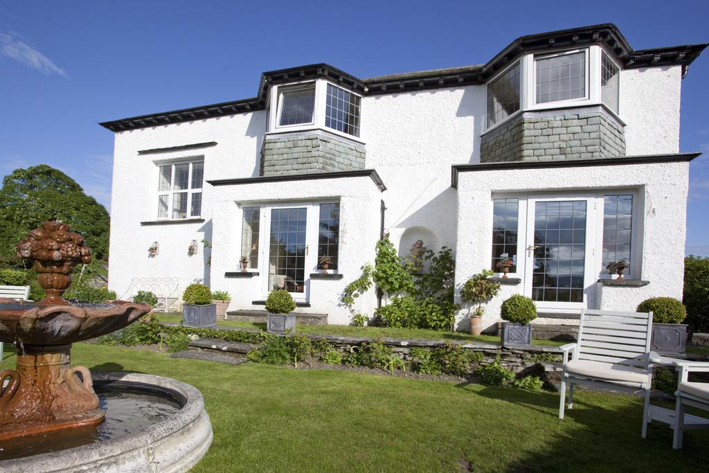 Beechmount Country House Panzió Near Sawrey Kültér fotó